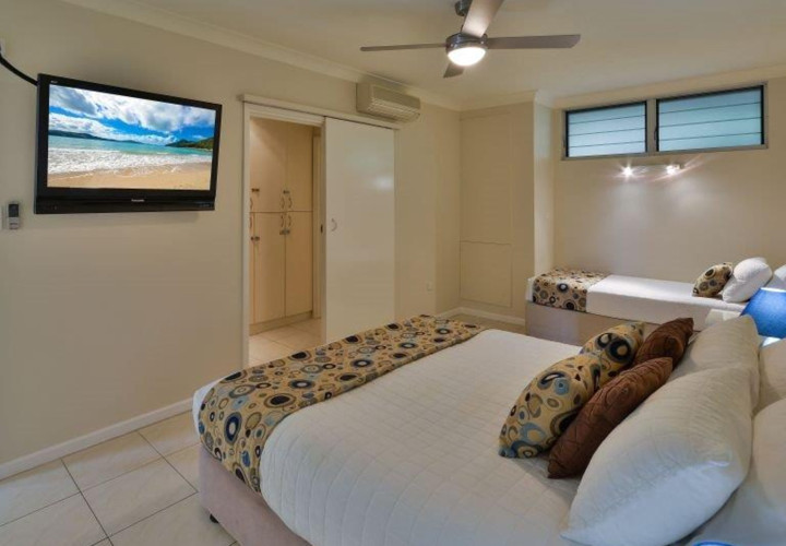 P107 masterbedroomv1 s