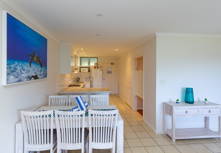 Poinciana 205 HR 0021